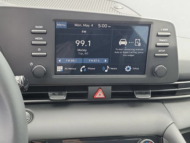 New 2026 Hyundai Elantra Sport FWD image 11