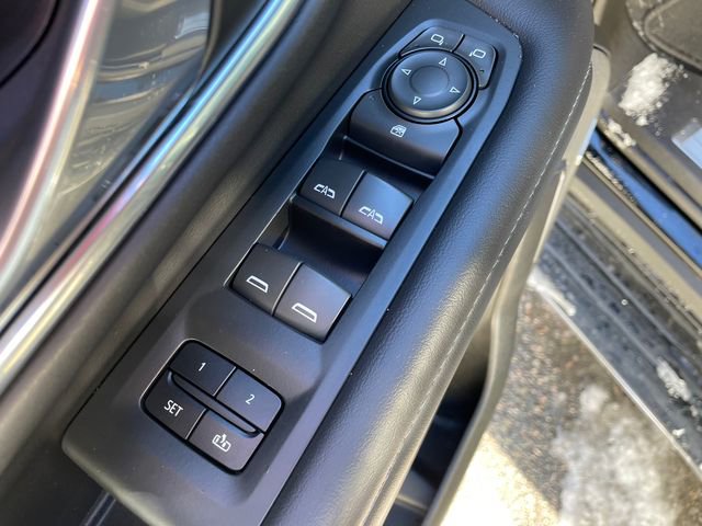 Used 2023 Chevrolet Tahoe LT image 29