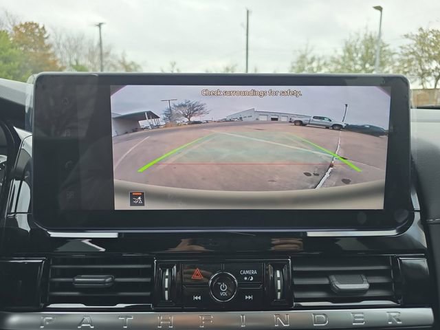 New 2026 Nissan Pathfinder SV image 9