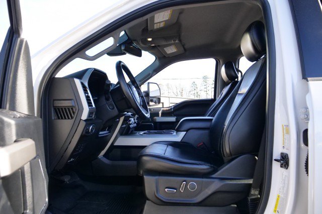 Used 2018 Ford F250 Lariat w/ Lariat Ultimate Package image 30