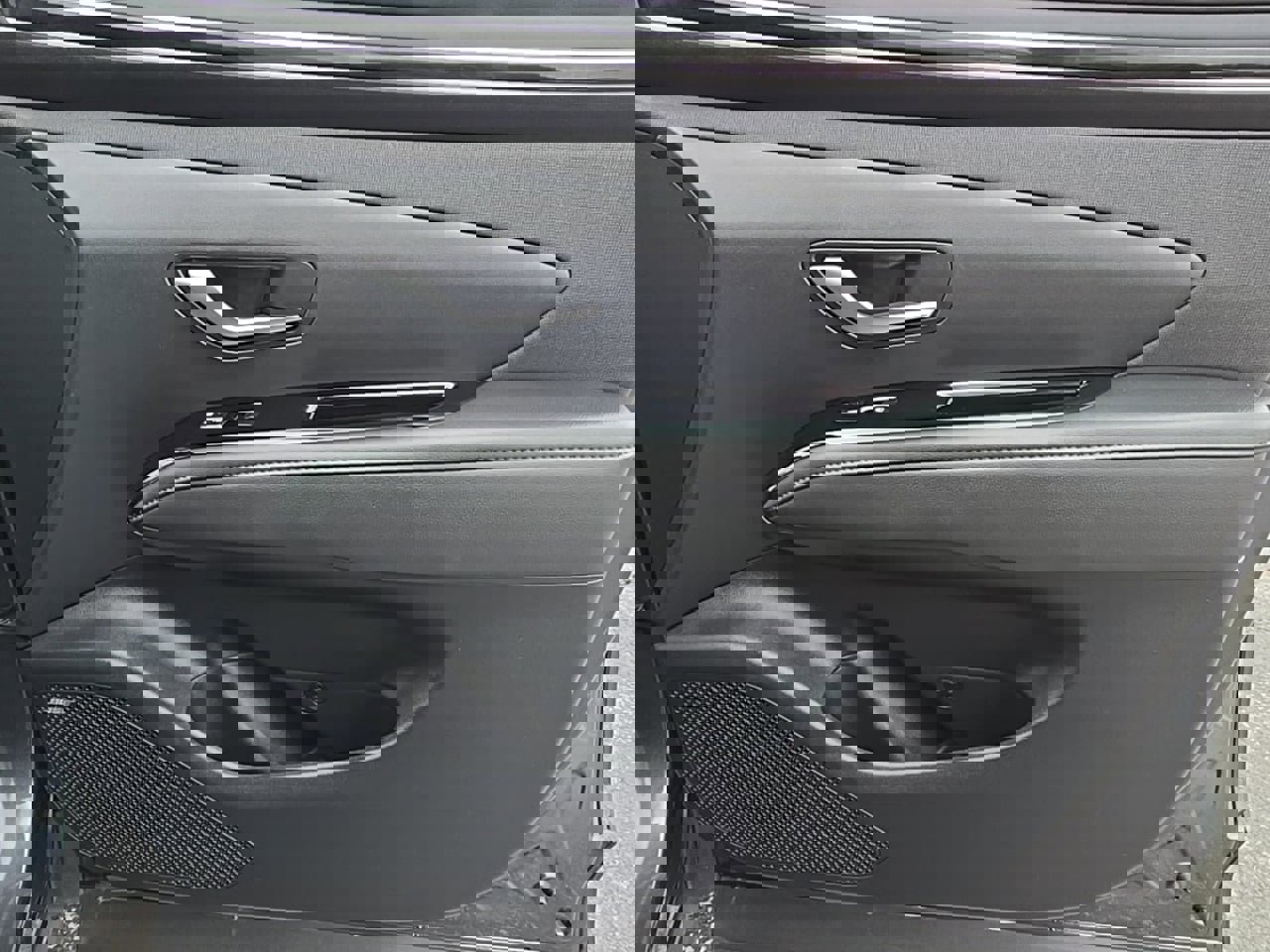 Used 2024 Hyundai Tucson Limited image 38