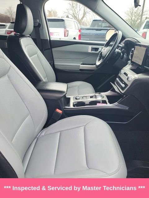 Used 2021 Ford Explorer XLT w/ Equipment Group 202A image 22