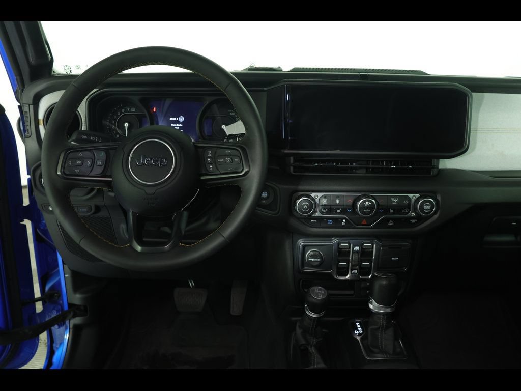 Certified 2024 Jeep Wrangler Unlimited w/ Convenience Group AWD/4WD image 16