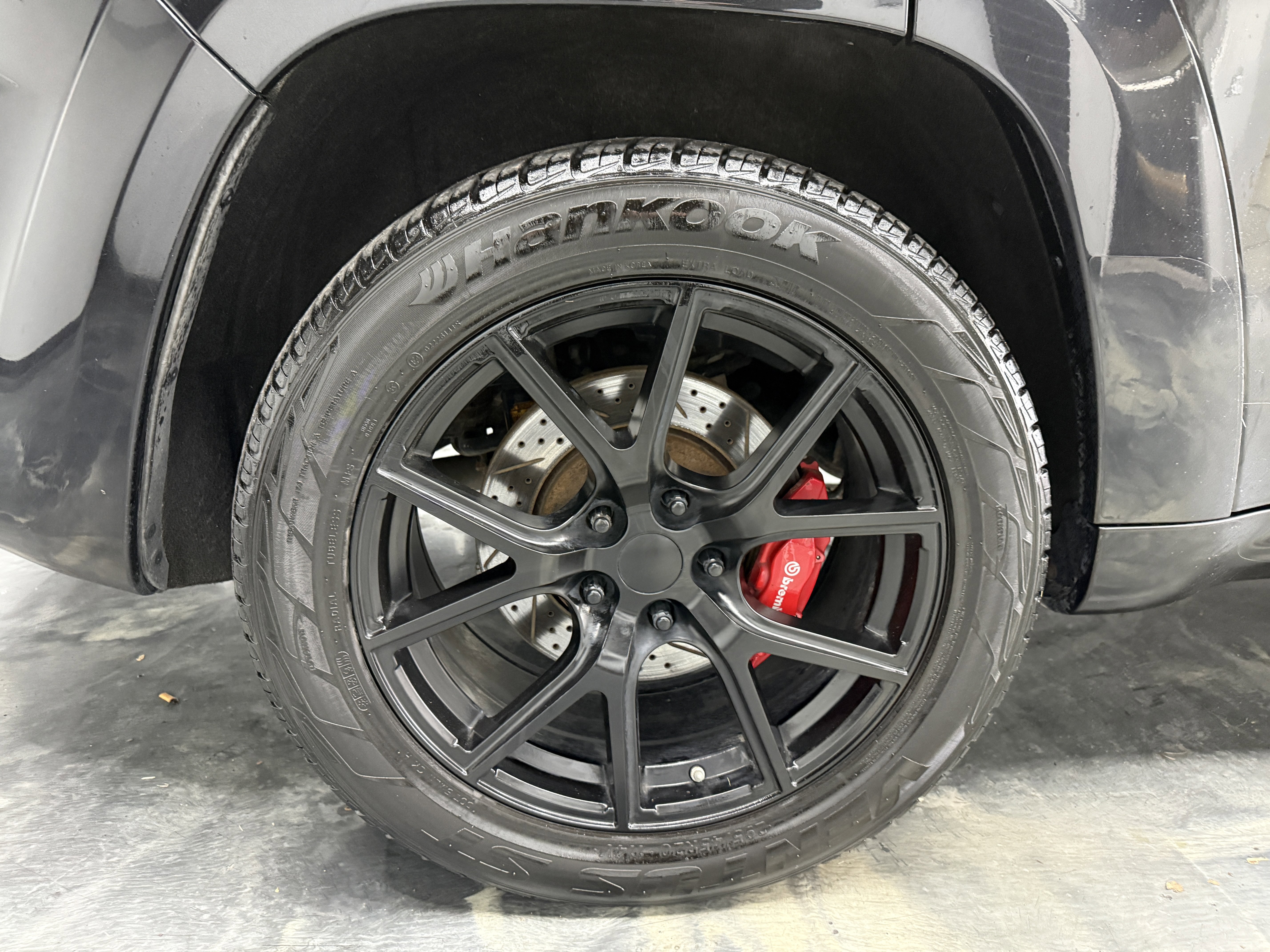 Used 2013 Jeep Grand Cherokee SRT8 AWD/4WD image 28