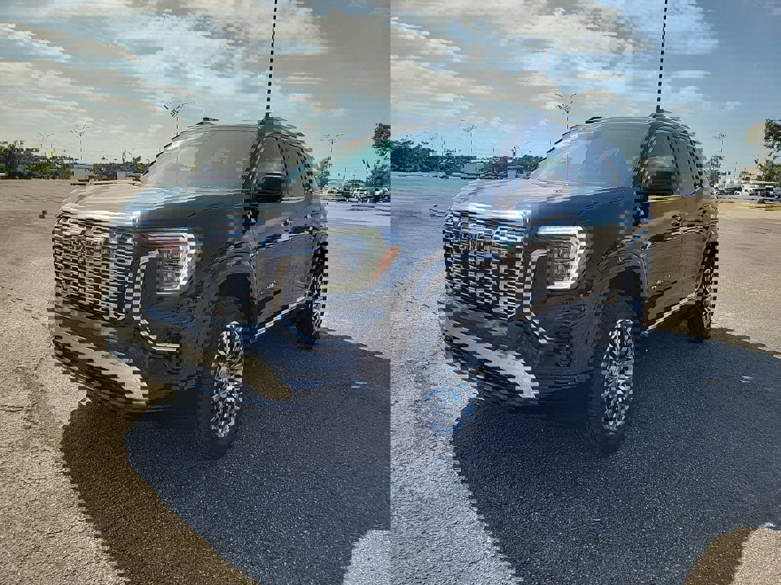 New 2026 GMC Terrain Denali image 2