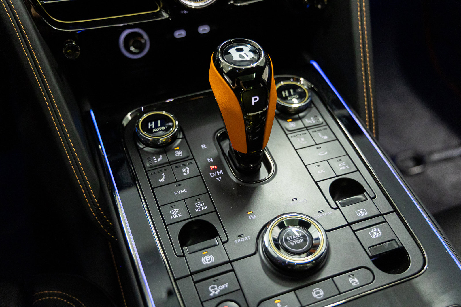 New 2025 Bentley Flying Spur Plug-In Hybrid image 32