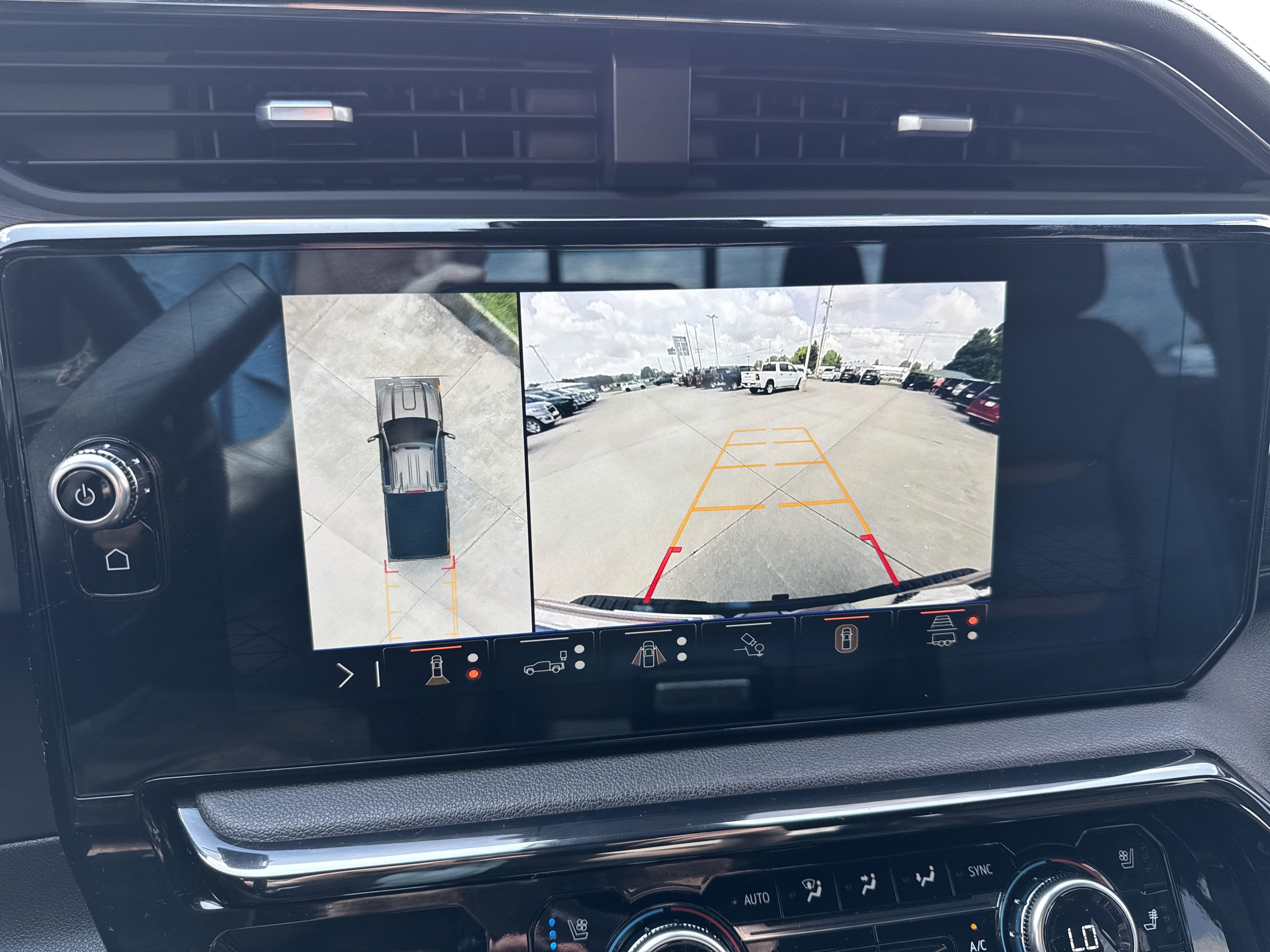 Used 2024 GMC Sierra 2500 AT4 w/ AT4 Premium Plus Package image 16