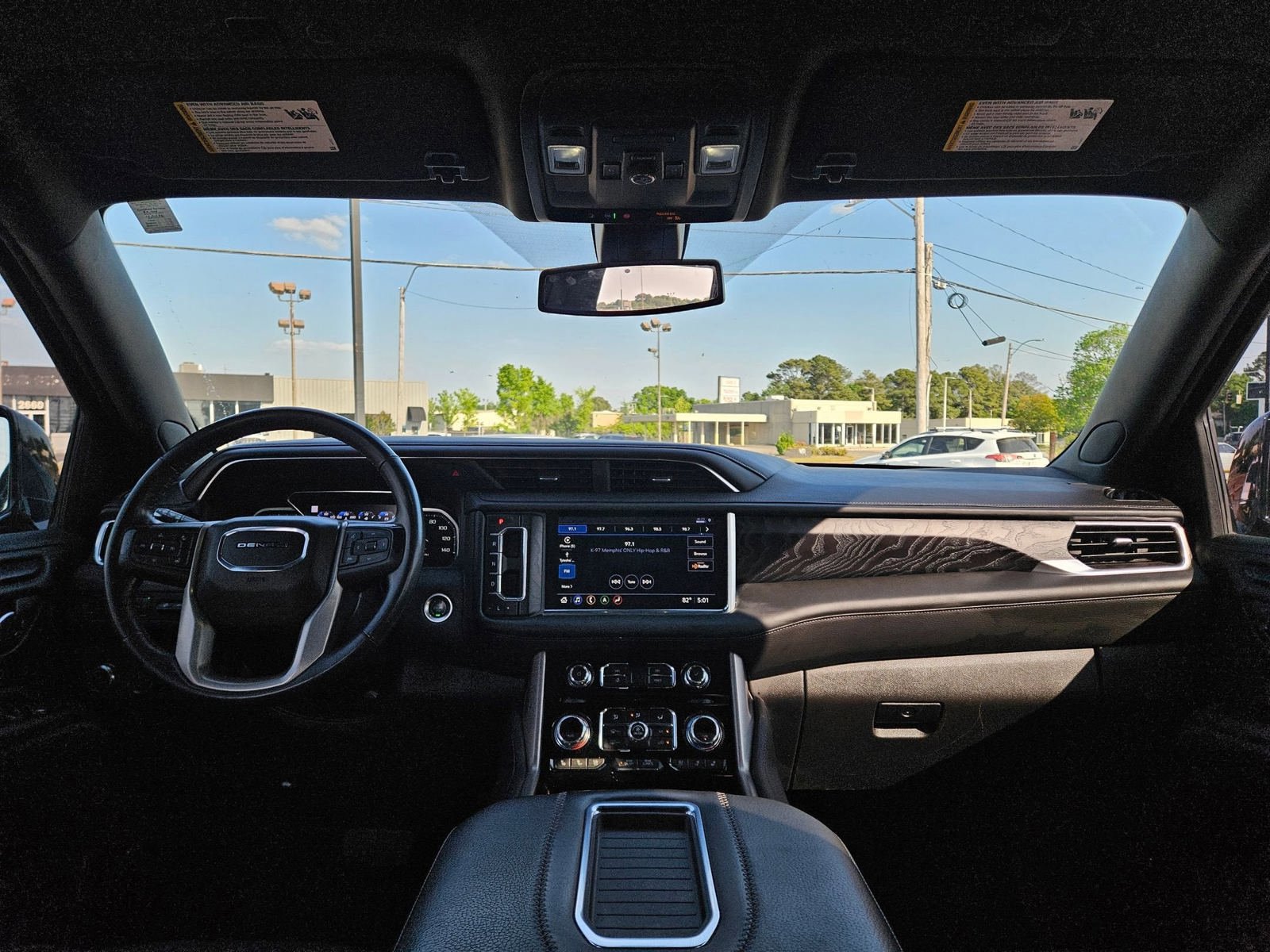 Used 2021 GMC Yukon Denali RWD image 25
