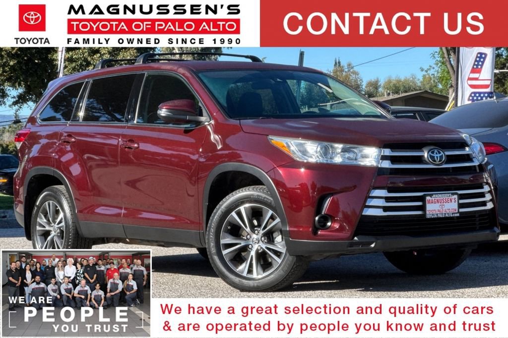 Used 2019 Toyota Highlander LE image 1
