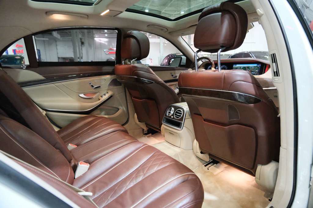 Used 2018 Mercedes-Benz S 560 4MATIC Sedan image 27