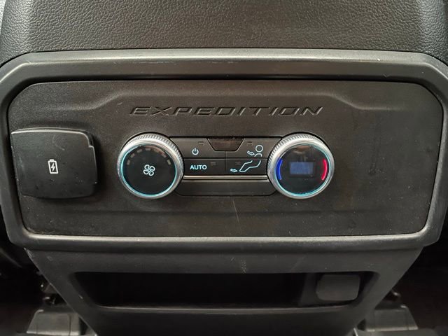 Used 2021 Ford Expedition XLT image 27
