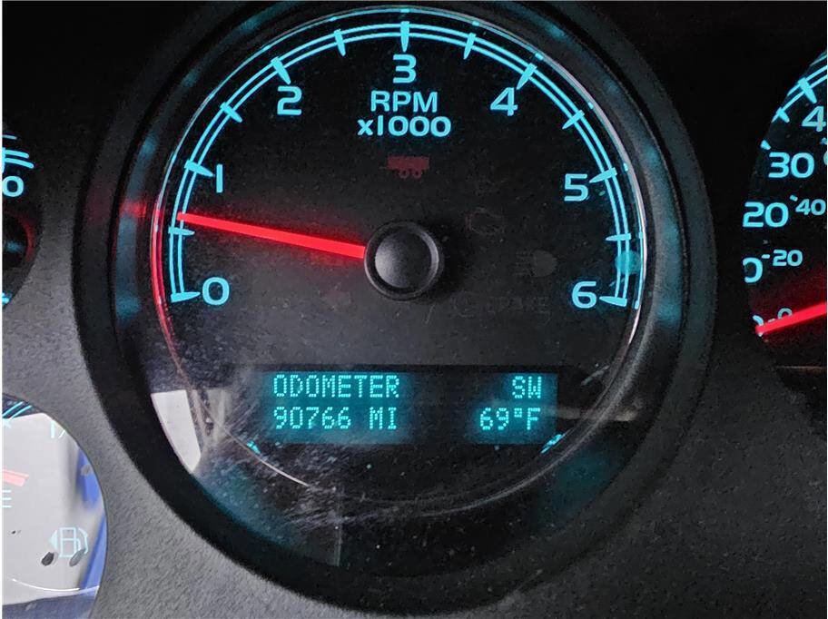 Used 2013 GMC Yukon SLT image 16