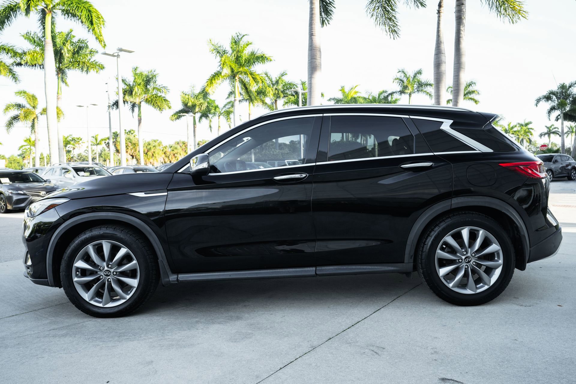 Used 2019 INFINITI QX50 Luxe w/ Navigation Package image 20