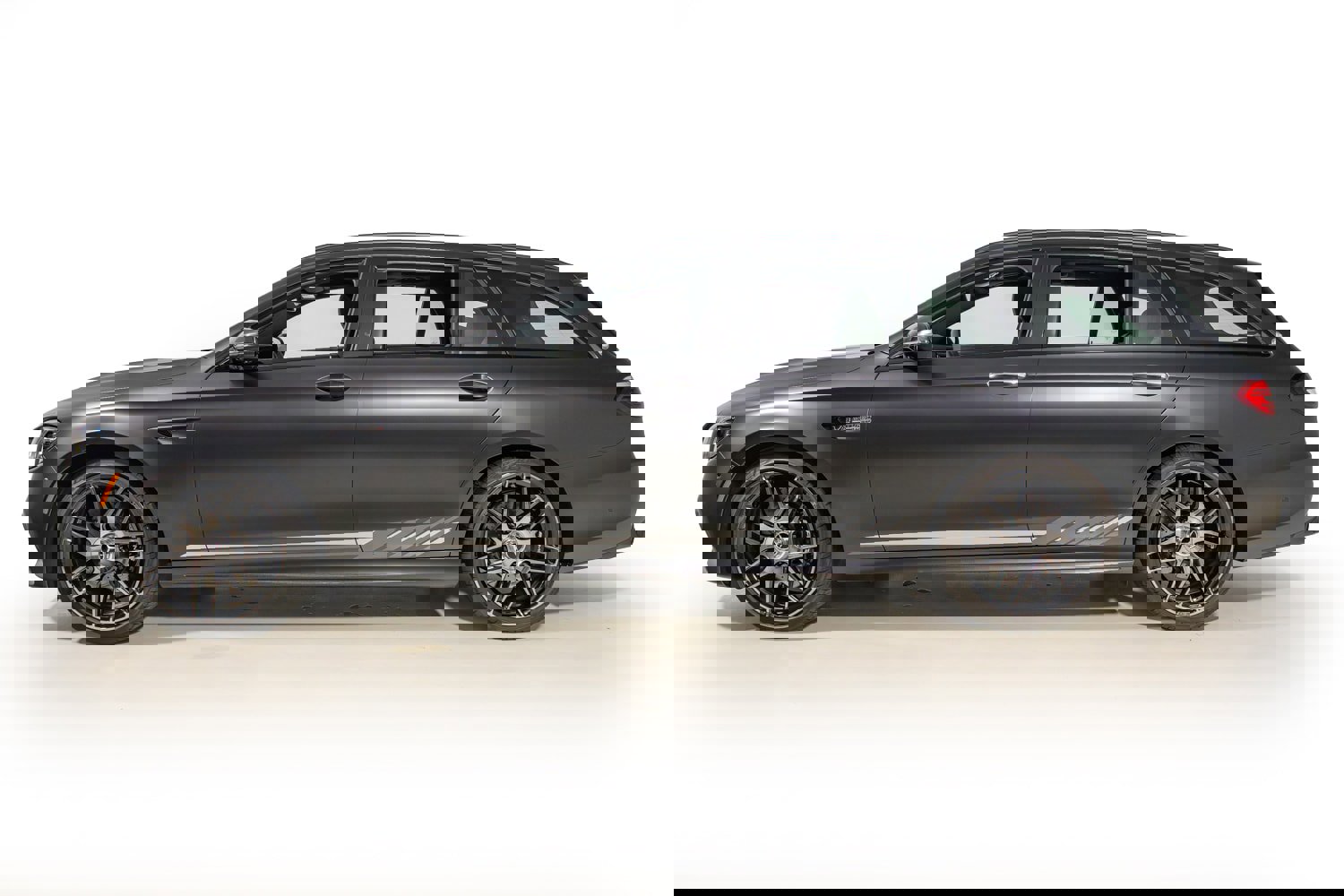 Used 2023 Mercedes-Benz E 63 AMG S image 3