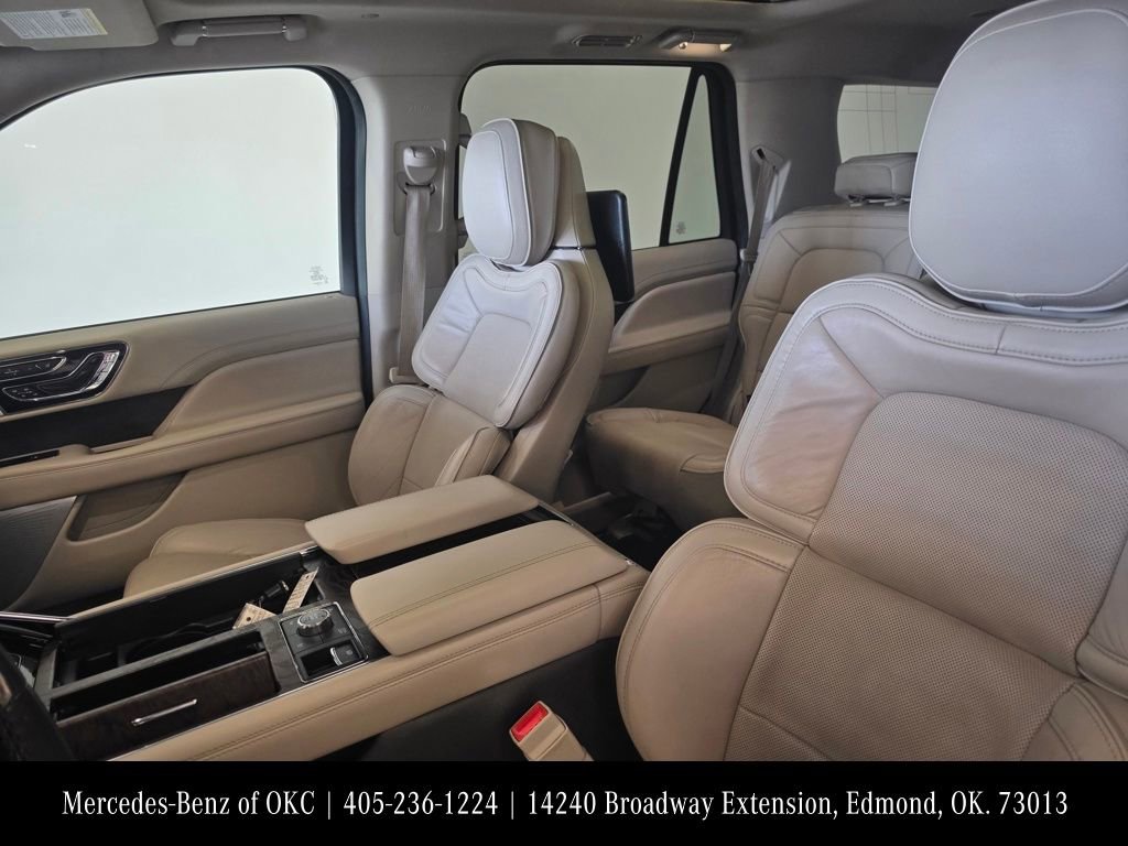 Used 2019 Lincoln Navigator Reserve w/ Cargo Package AWD/4WD image 13