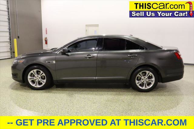 Used 2018 Ford Taurus SE image 4