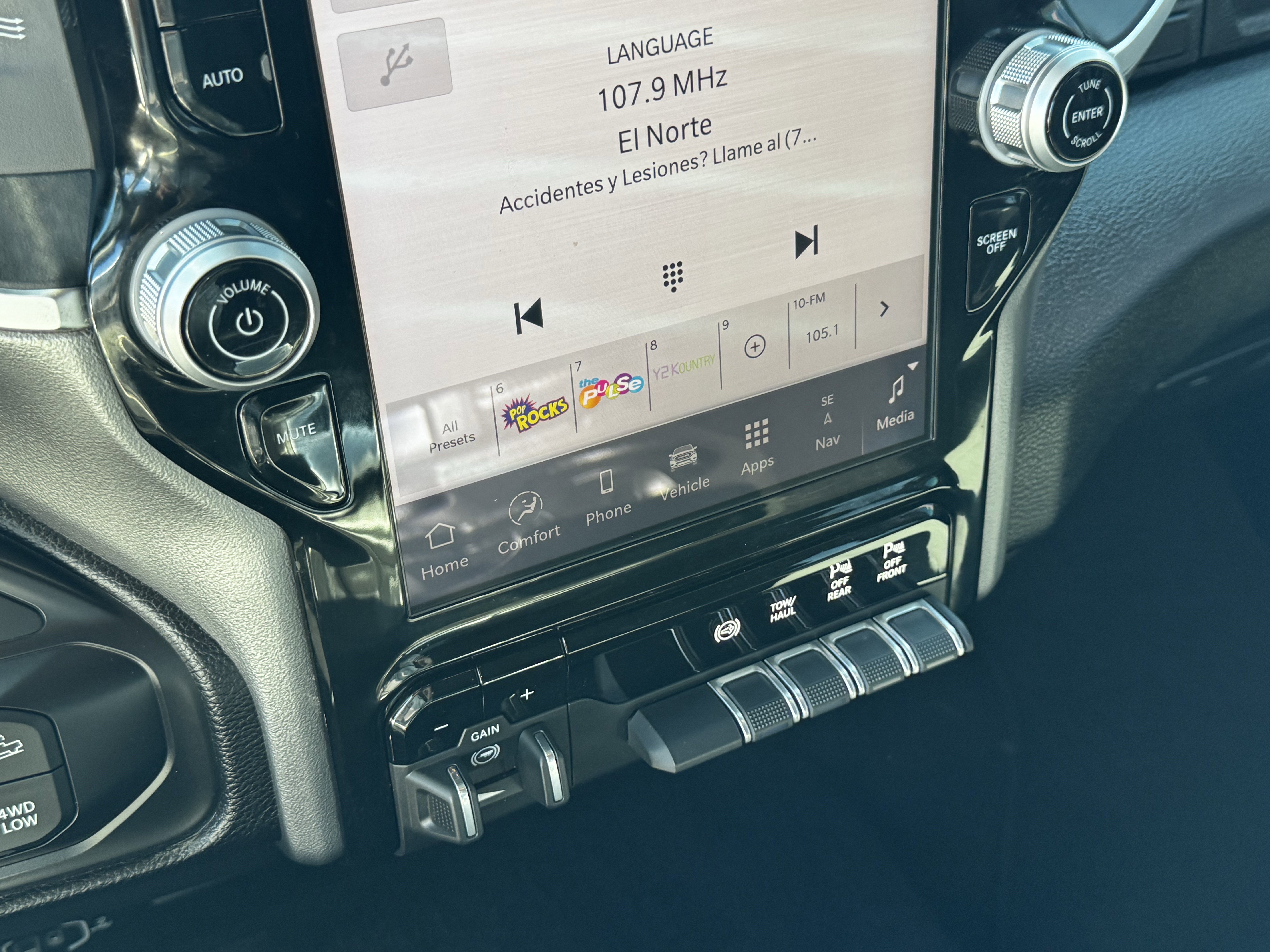 Used 2025 RAM 2500 Big Horn image 21