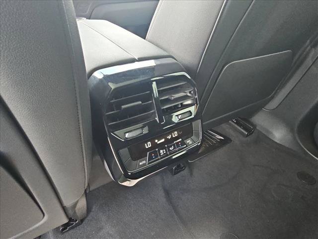 Certified 2024 BMW iX xDrive50 w/ Sport Package AWD/4WD image 18