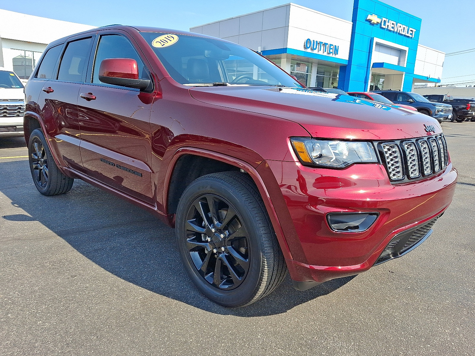 Used 2019 Jeep Grand Cherokee Altitude image 7