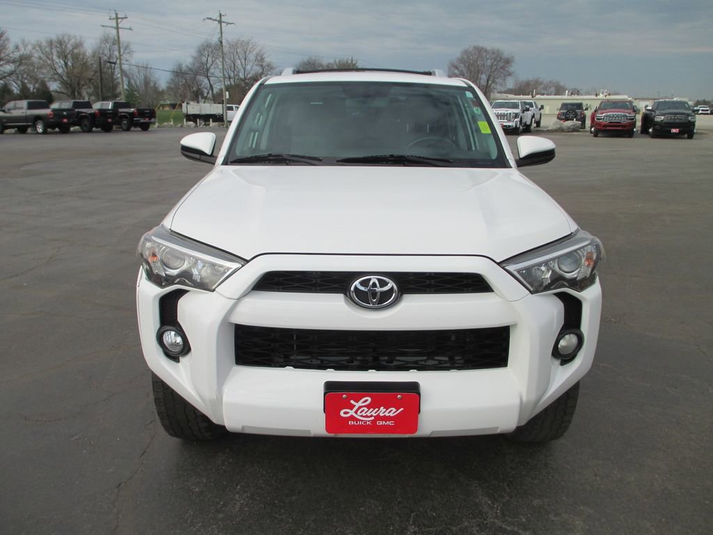 Used 2018 Toyota 4Runner SR5 image 11