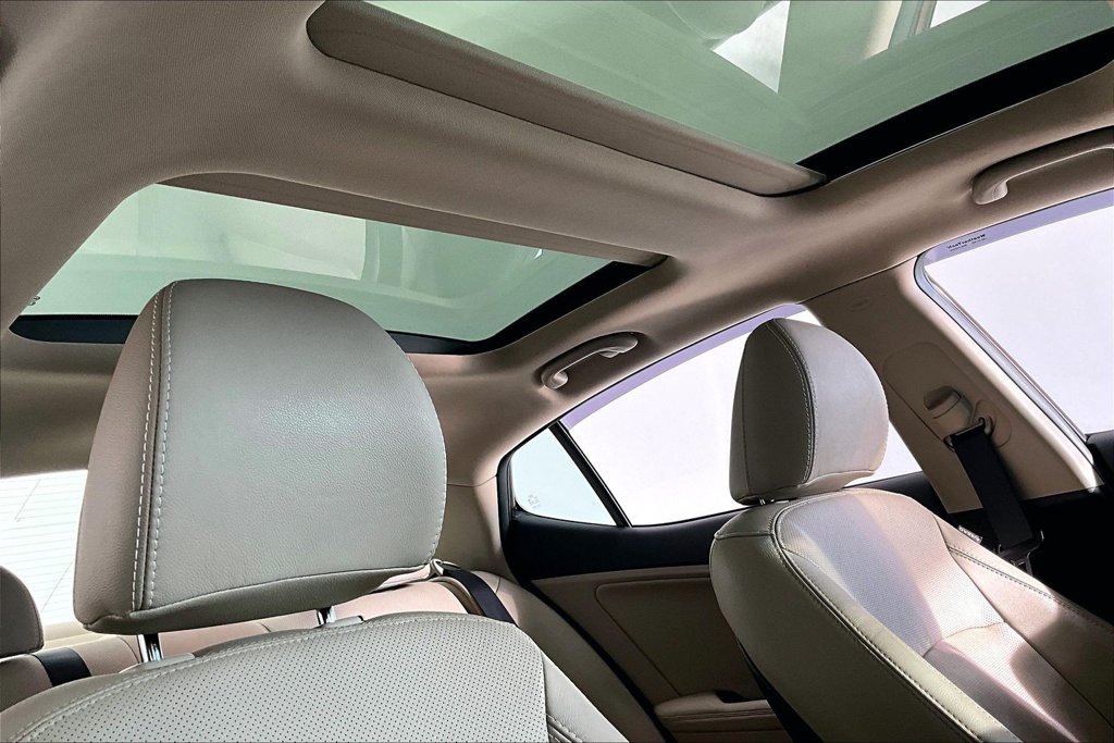 Used 2012 Kia Optima EX w/ Premium Pkg FWD image 17