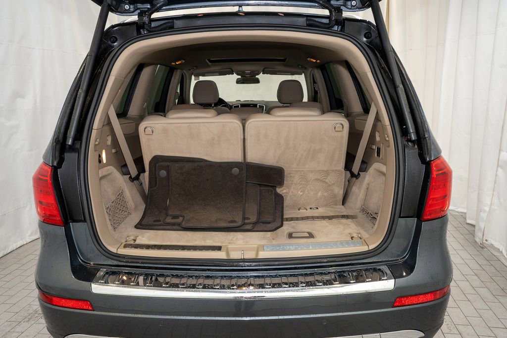 Used 2015 Mercedes-Benz GL 450 4MATIC image 5