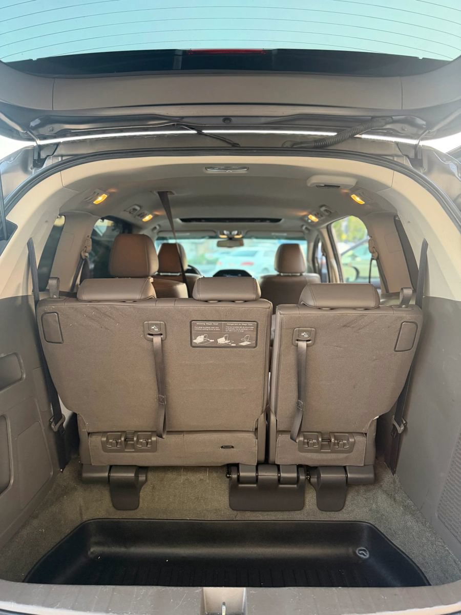 Used 2014 Honda Odyssey EX-L image 18