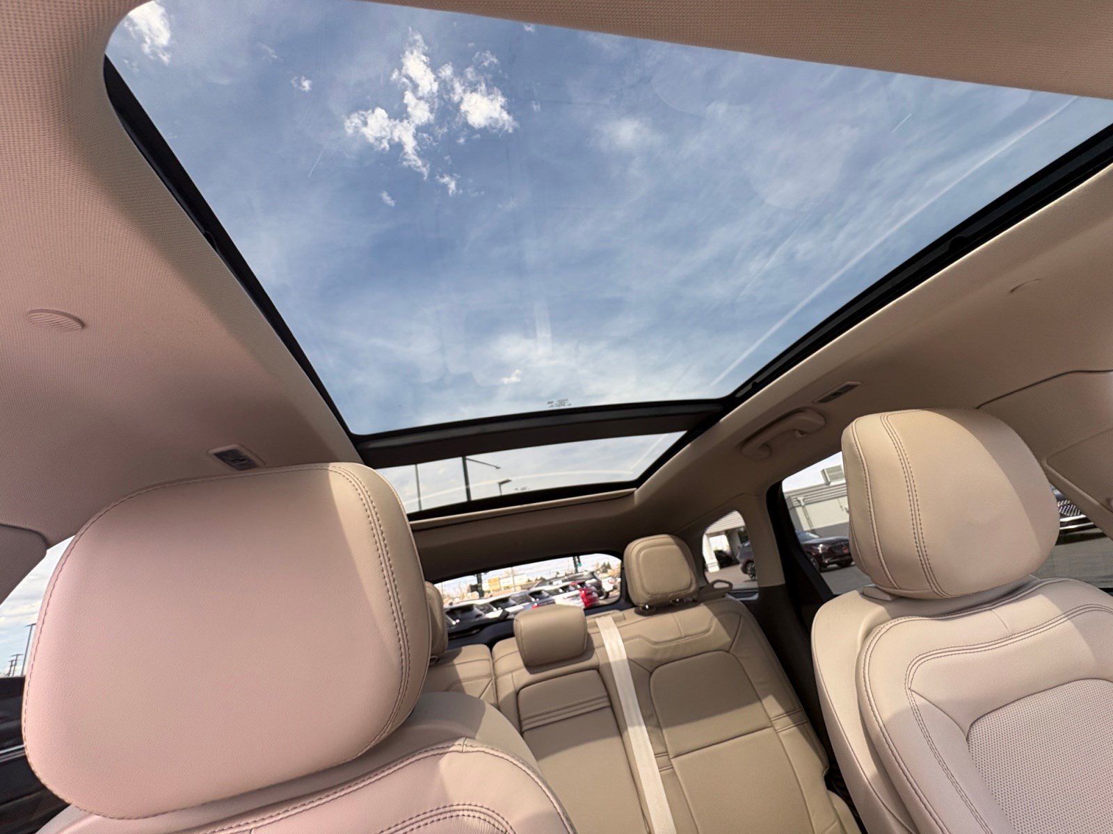 Used 2020 Lincoln Corsair Reserve w/ Equipment Group 201A image 17