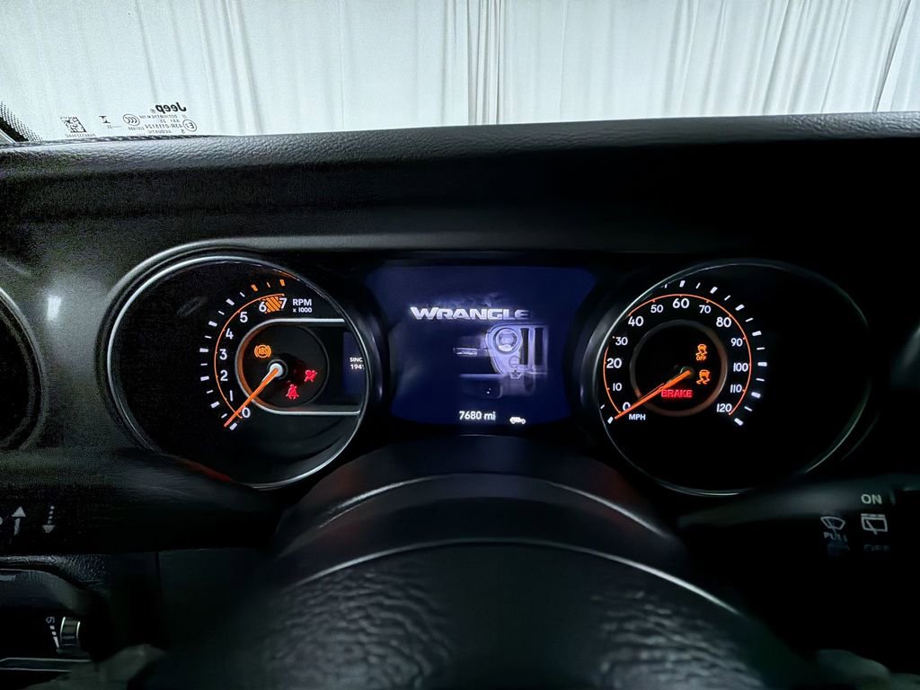Used 2023 Jeep Wrangler Unlimited Sport w/ Sun And Sound Package AWD/4WD image 9