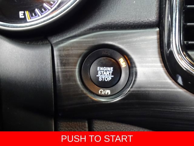 Used 2021 Jeep Grand Cherokee Laredo X image 9