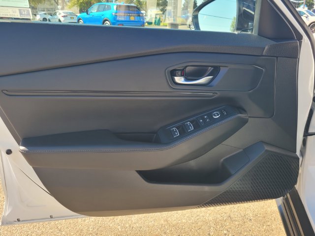 Used 2025 Honda Accord Sport image 18