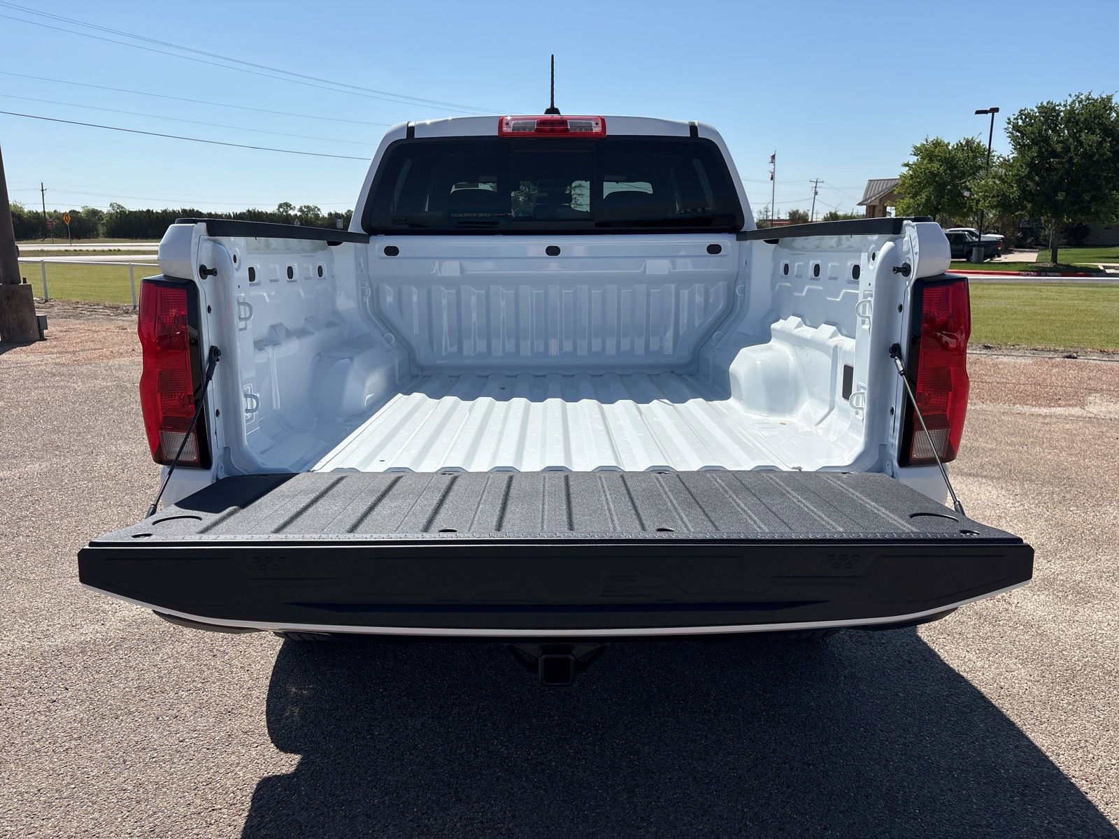 New 2026 Chevrolet Colorado W/T image 29