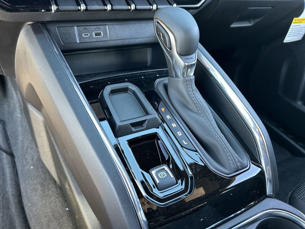 New 2026 GMC Canyon Elevation RWD image 16