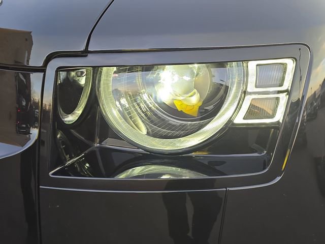 Certified 2025 Land Rover Defender 110 S image 29
