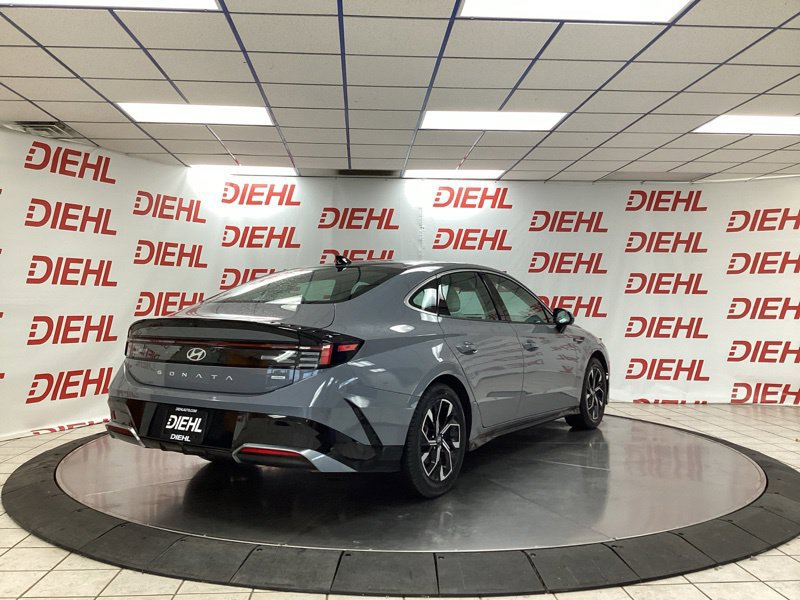 Used 2024 Hyundai Sonata SEL AWD/4WD image 7