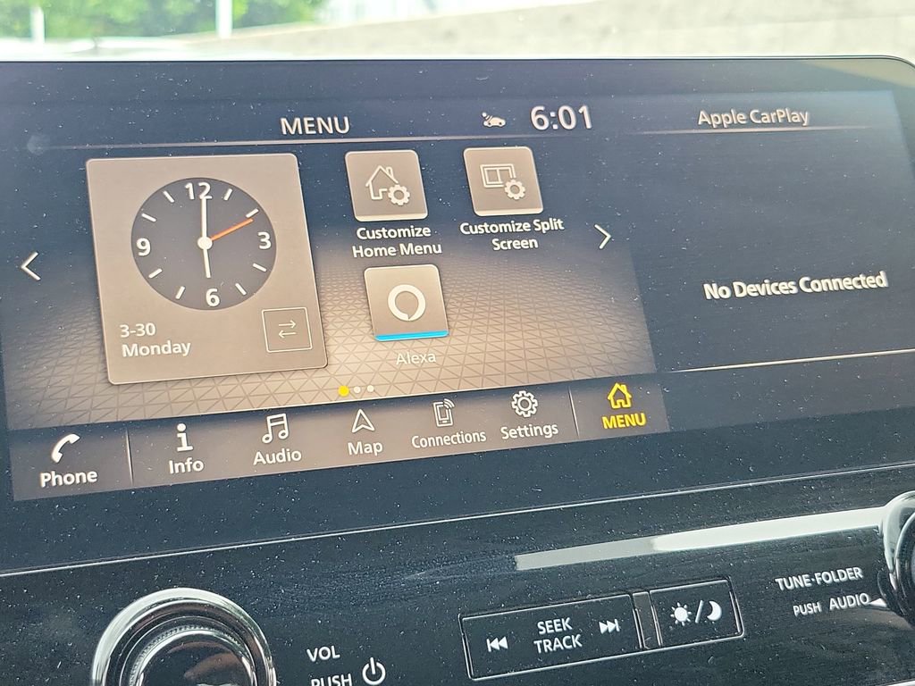 Used 2024 Nissan Armada SV image 8