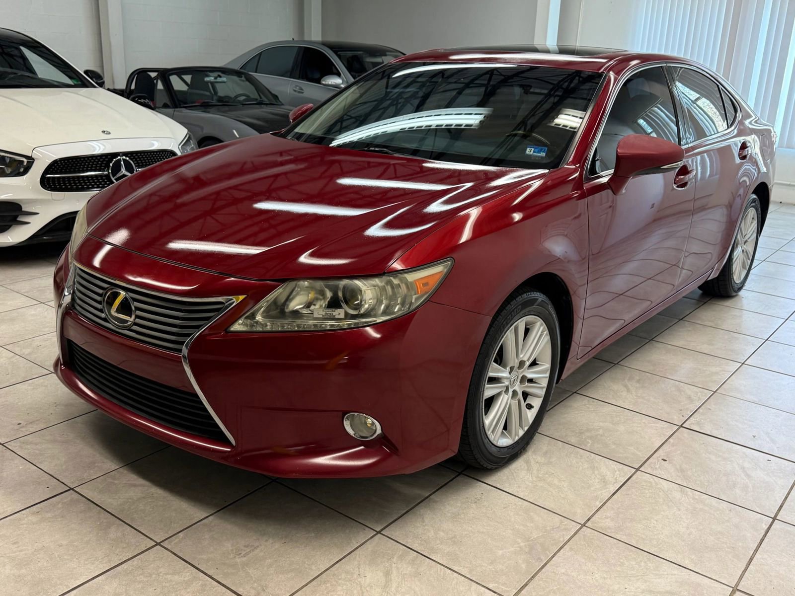 Used 2013 Lexus ES 350 w/ Premium Pkg image 3