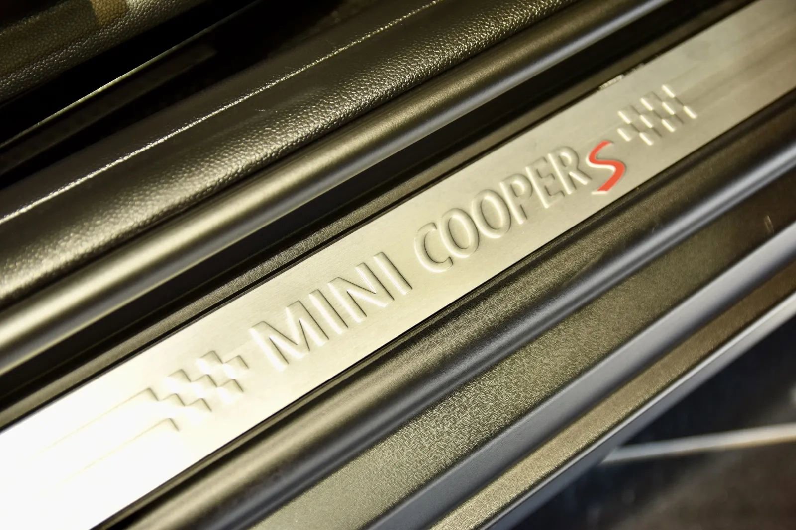 Used 2024 MINI Cooper S FWD image 25