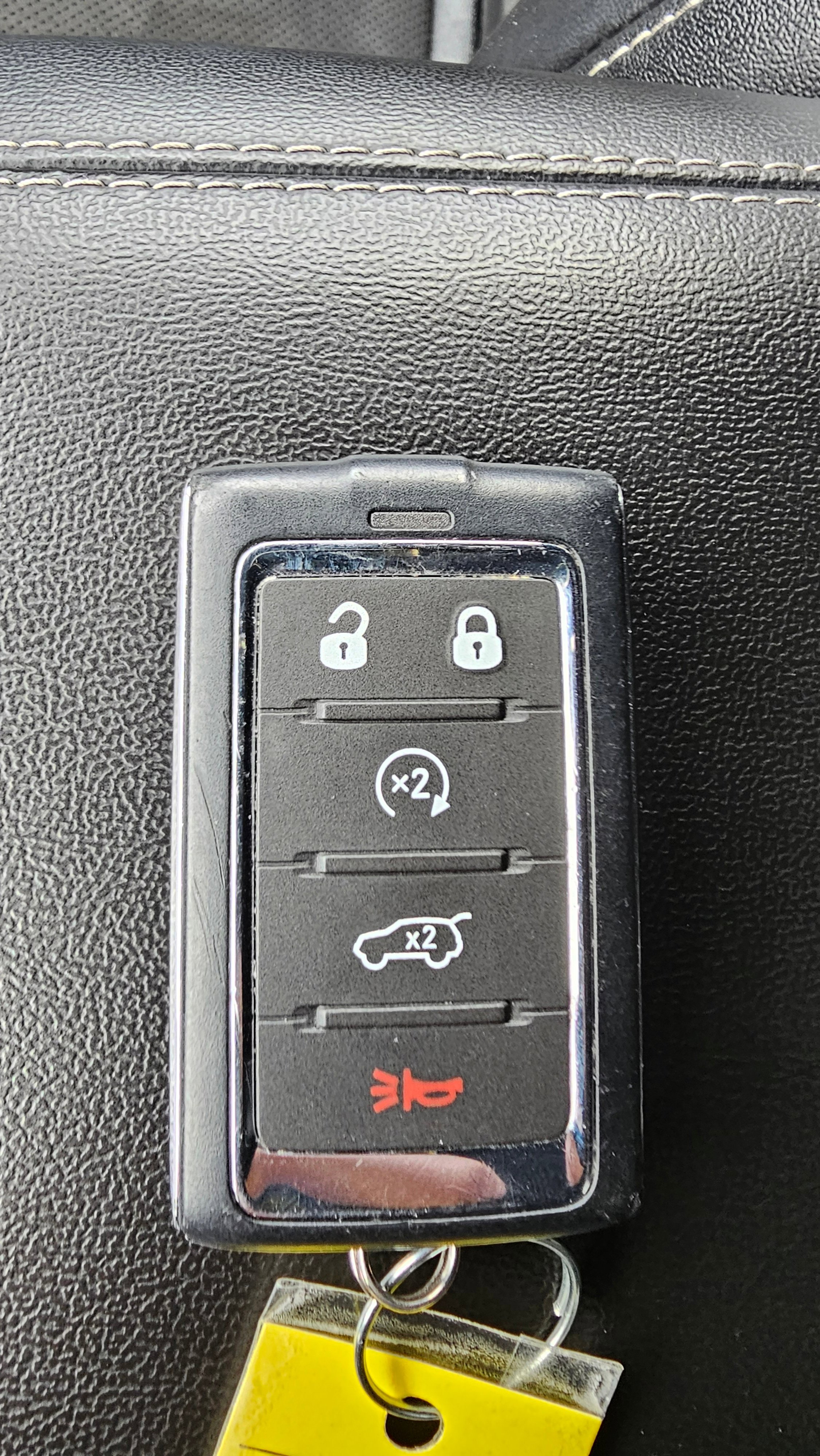 Used 2024 Jeep Grand Cherokee L Laredo image 38
