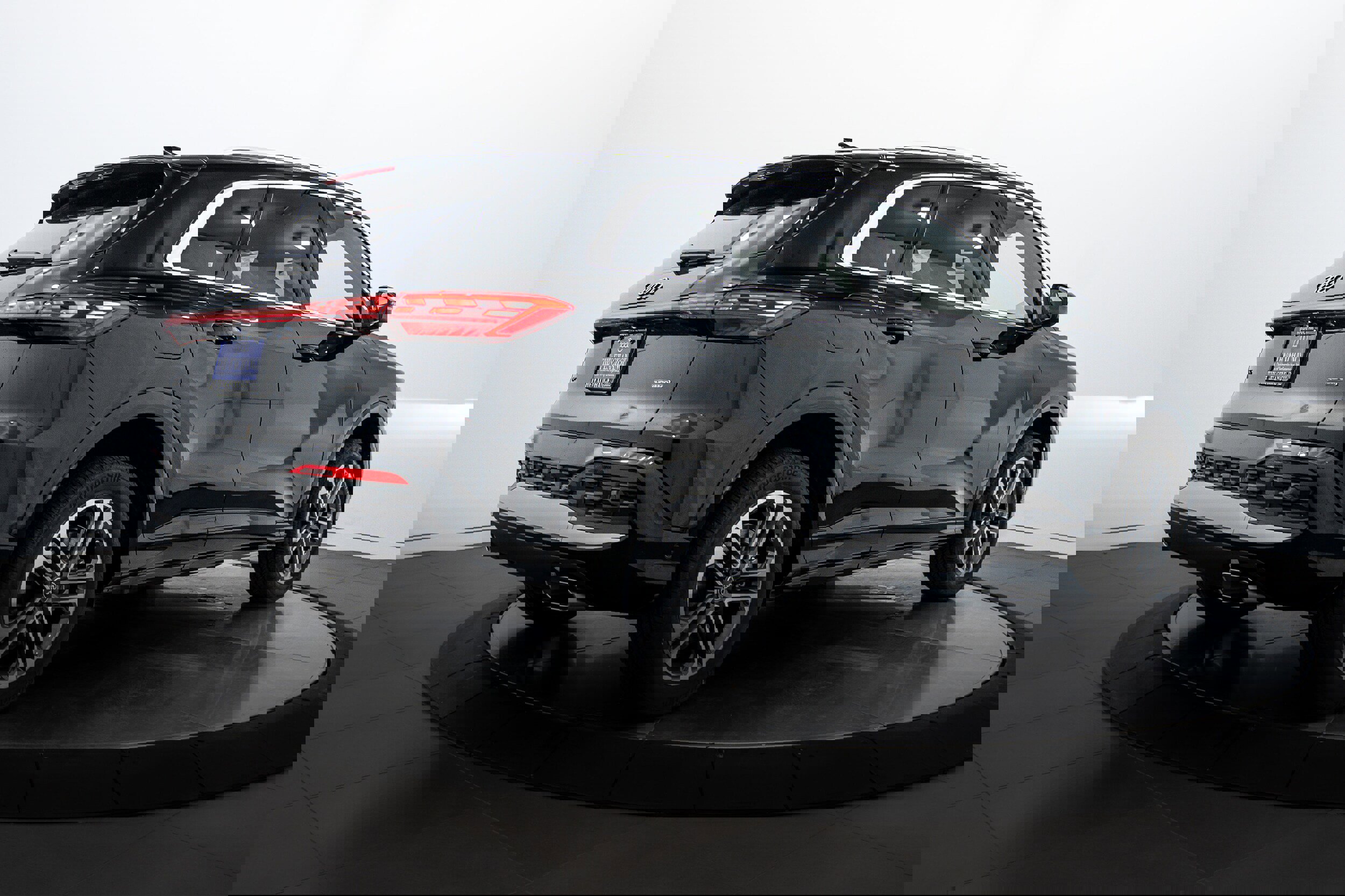 New 2025 Audi Q5 Premium Plus image 4