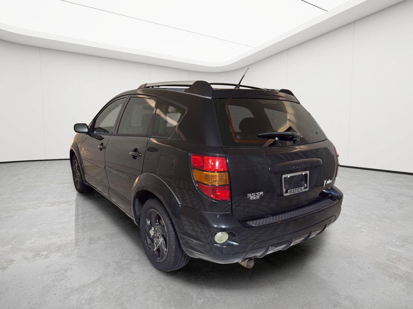 Used 2004 Pontiac Vibe w/ Moon And Tunes Value Package FWD image 24
