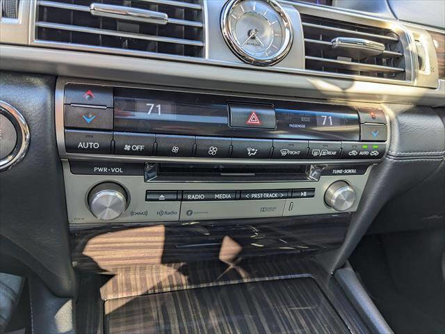 Used 2017 Lexus LS 460 AWD w/ Comfort Package image 29