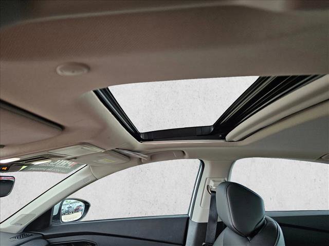 Used 2024 Honda Accord Touring image 17