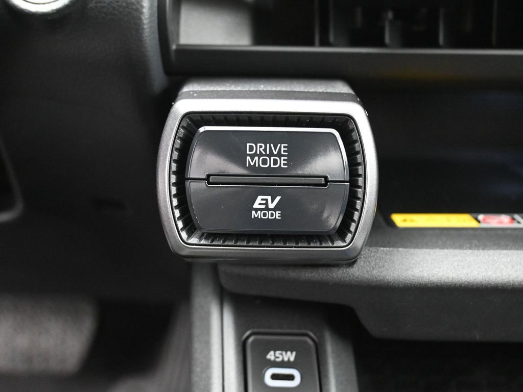 Certified 2026 Toyota RAV4 Limited AWD/4WD image 25