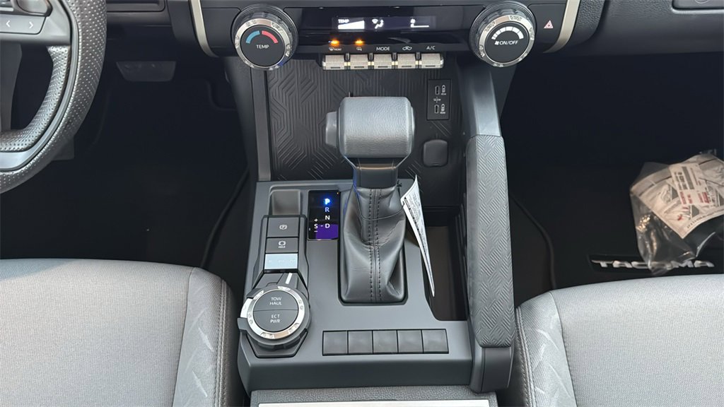 New 2025 Toyota Tacoma SR5 image 31