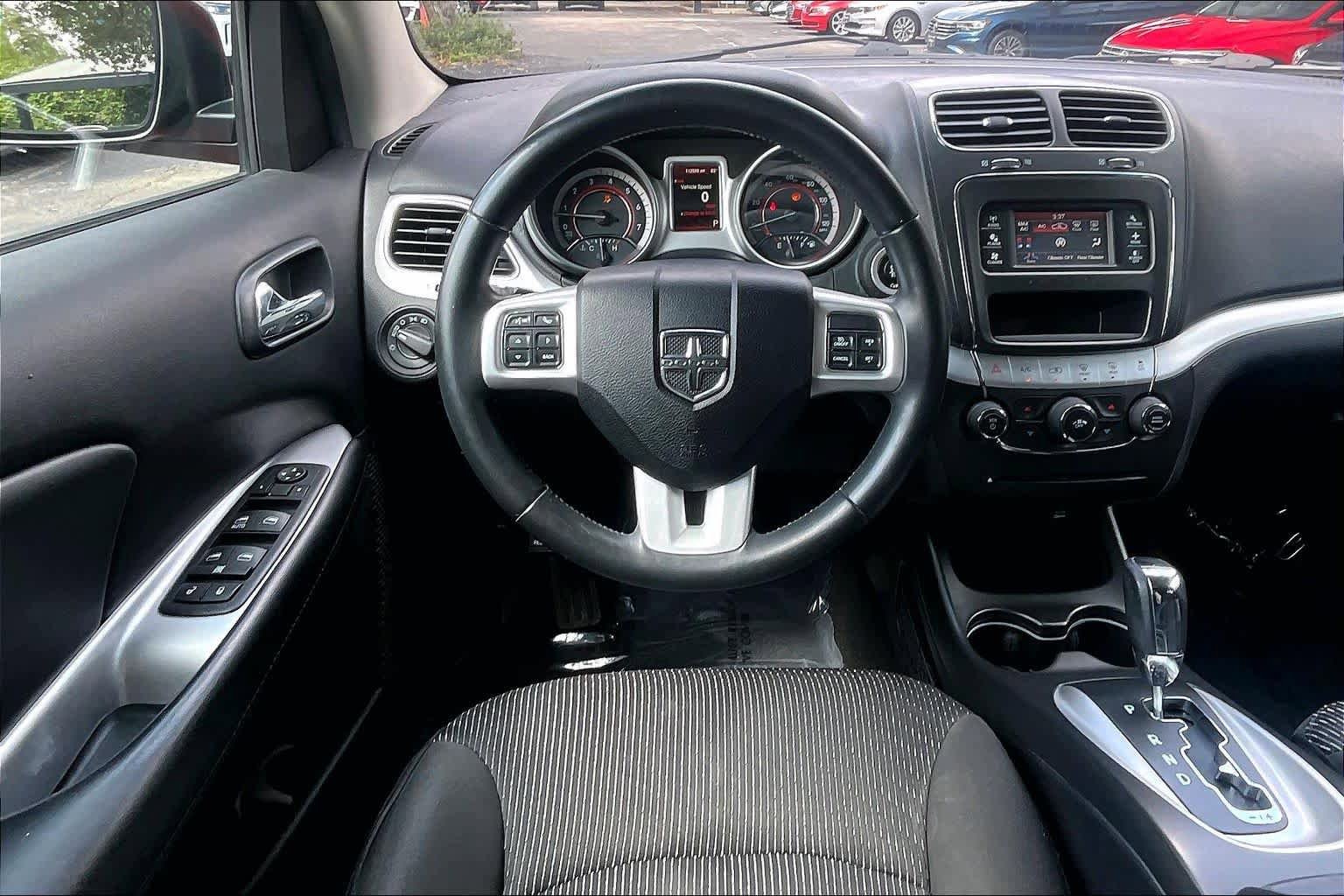 Used 2016 Dodge Journey SE w/ Flexible Seating Group FWD image 6
