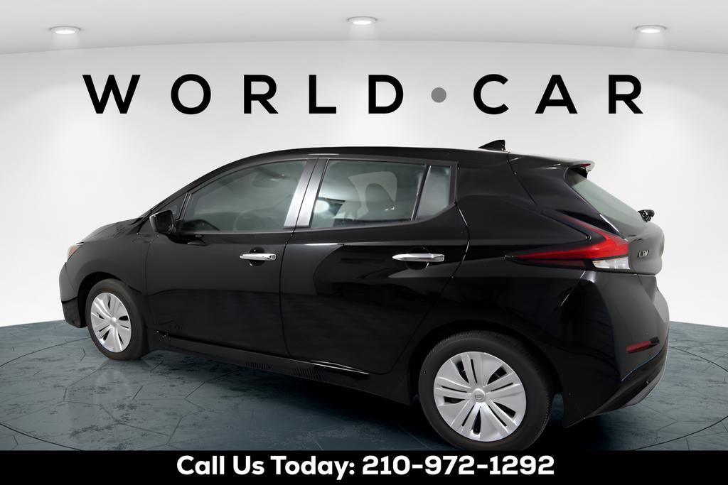 Used 2025 Nissan Leaf S image 6