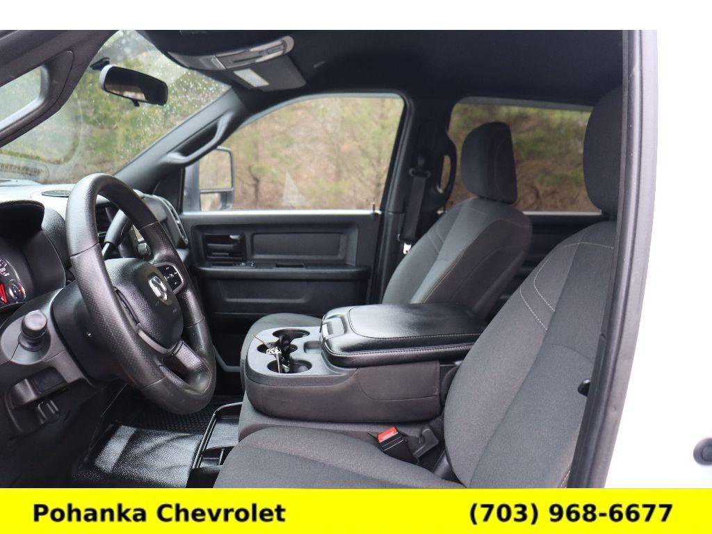 Used 2023 RAM 3500 Tradesman w/ Chrome Appearance Group image 20