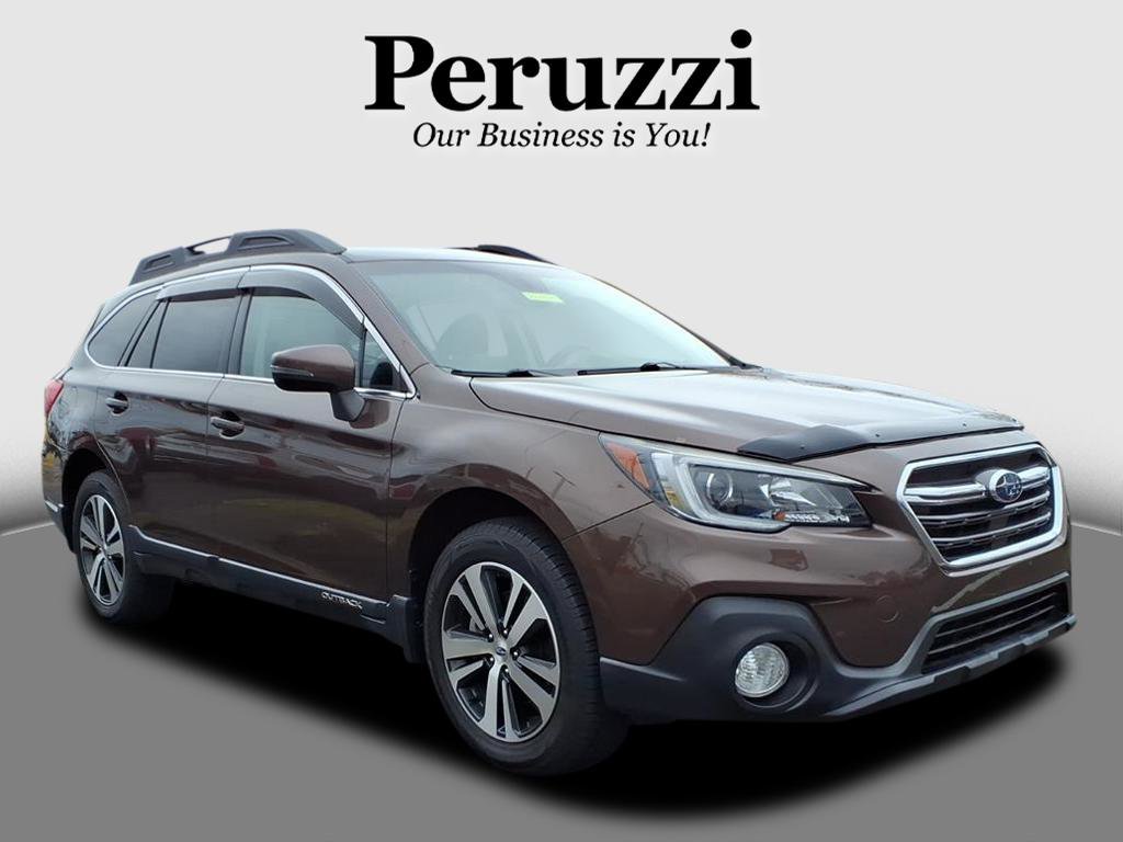 Used 2019 Subaru Outback 2.5i Limited w/ Popular Package #2 image 1