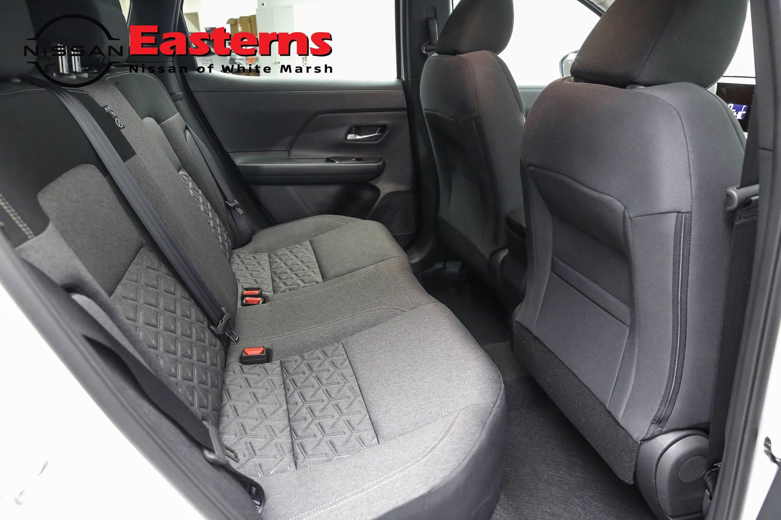 Used 2025 Nissan Kicks SV image 21